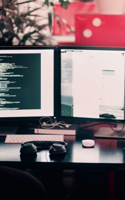 Boostez votre flux de travail de développement Web : outils en ligne essentiels pour les développeurs
