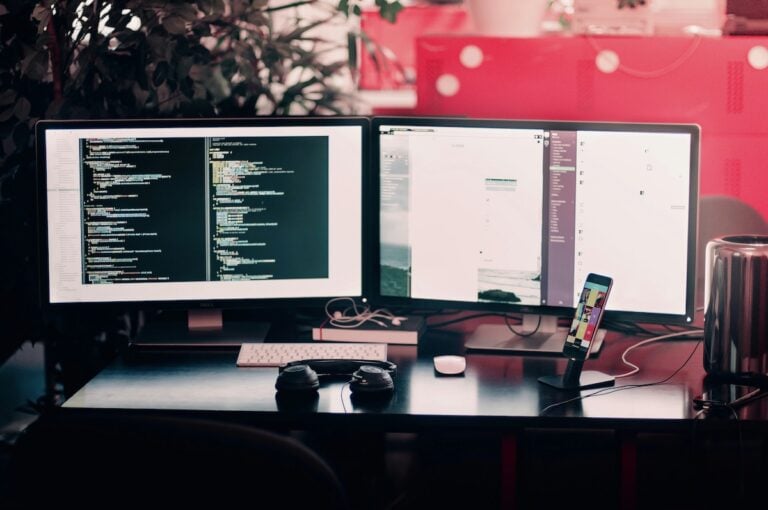 Optimieren Sie Ihren Webentwicklungs-Workflow: <span class="heading-styled"> Wichtige Online-Tools für Entwickler</span>